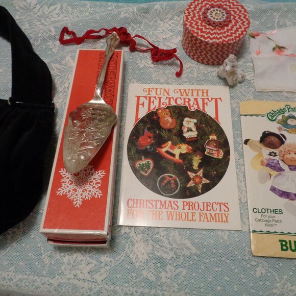 RETRO VELVETEEN BLK PURSE PIE SERVER CABBAGE KID PATTERN FELT FUN POODLE… - Picture 2 of 14